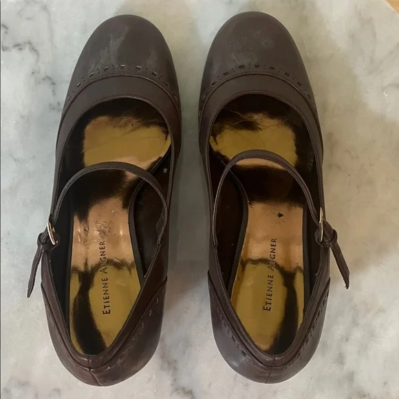 Classy Brown Mary Jane Heels - Picture 10 of 12